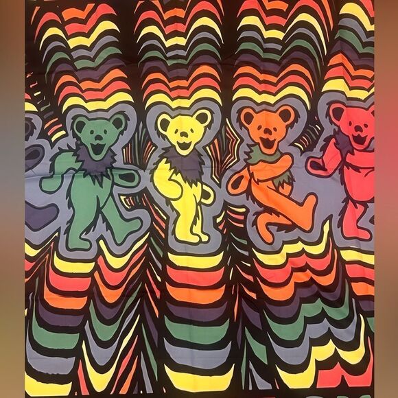 Grateful Dead dancing bear tapestry - Picture 3 of 3